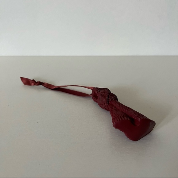 NWT Taylor Swift "All Too Well" Scarf Ornament - Picture 8 of 14